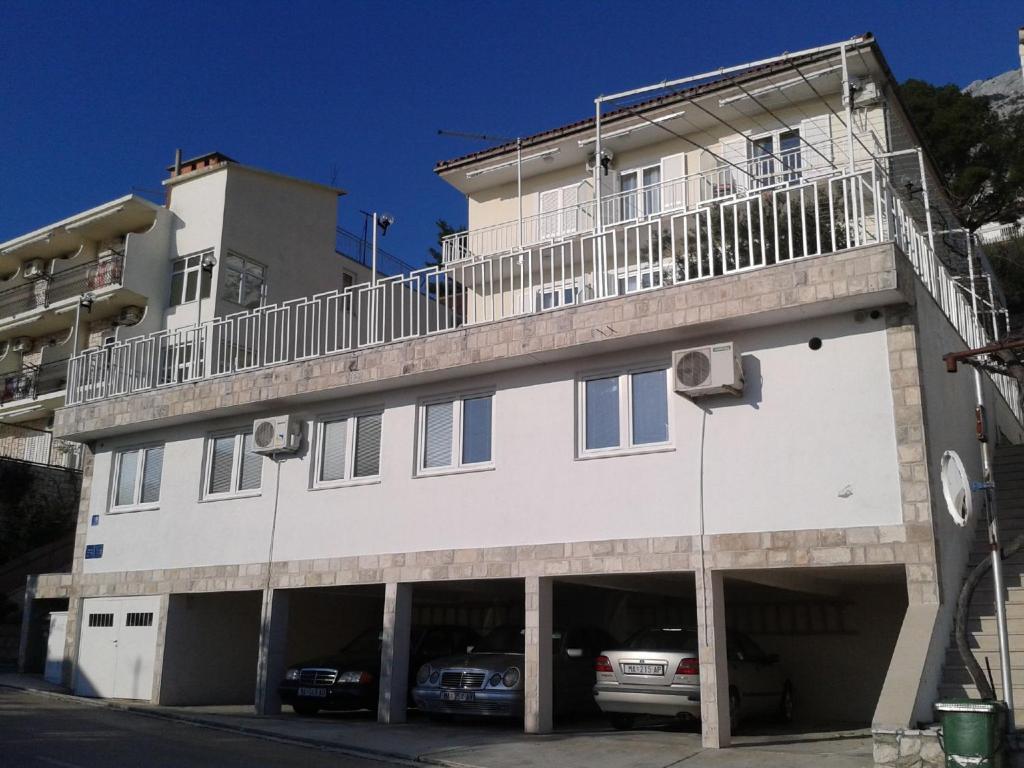 Apartments Irma 巴什卡沃达 外观 照片
